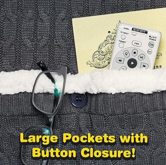 HUGGLE Fleece Slipper Crew Socks & Plush Blanket Scarf Set - Gray - Picture 6 of 10